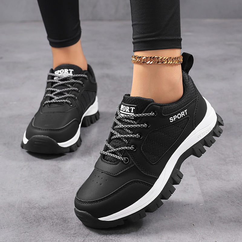 Merel – Lätt trailsneaker med säkert grepp