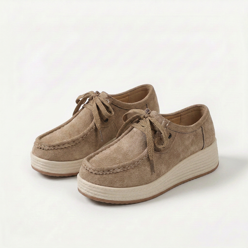 Lieke – Comfortable lace-up shoe with chunky sole & extra support